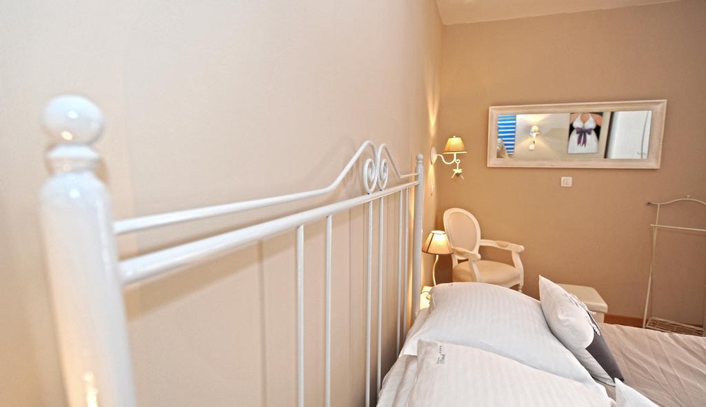Tinel Rooms Old City Center Zadar Zimmer foto